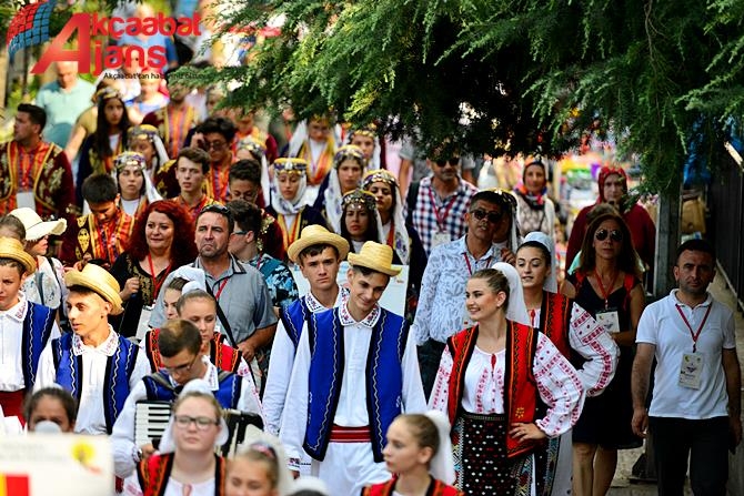 Akçaabat Renklendi 51