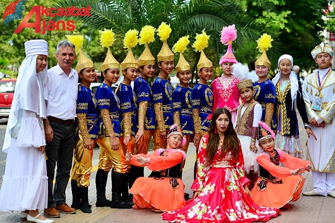 Akçaabat Renklendi 73