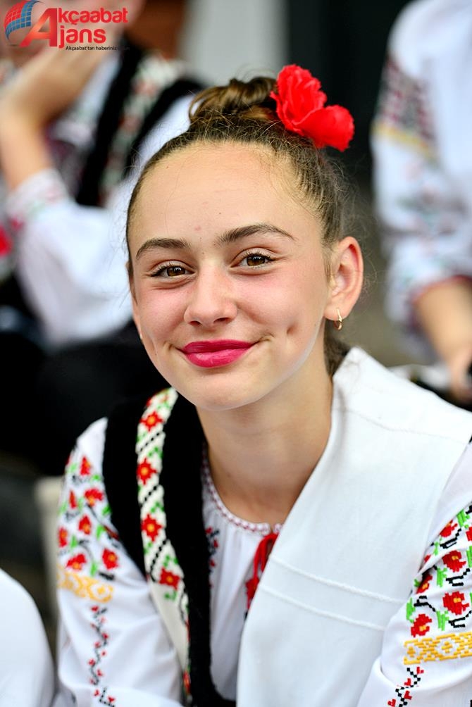 Akçaabat Renklendi 9