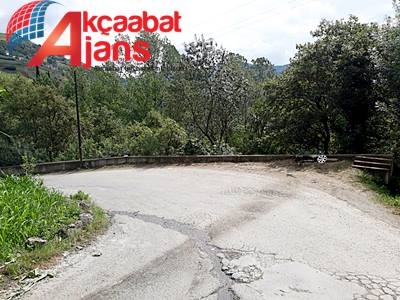 Araç Uçuruma Yuvarlandı 1