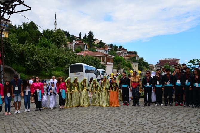 Festival 2. Gün 23