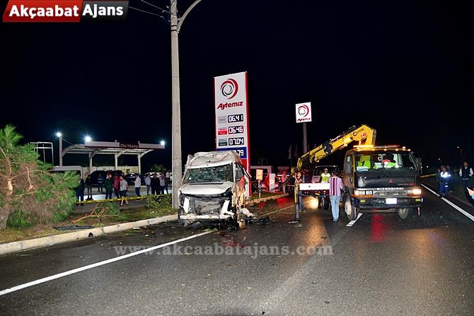 Akçaabat'ta Feci Kaza 1 Ölü 9 Yaralı 13