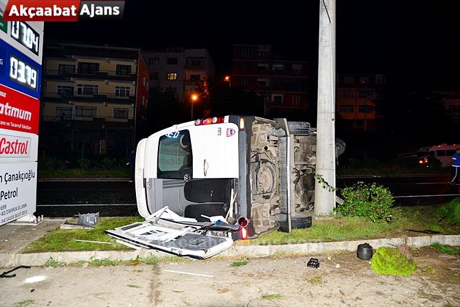 Akçaabat'ta Feci Kaza 1 Ölü 9 Yaralı 7