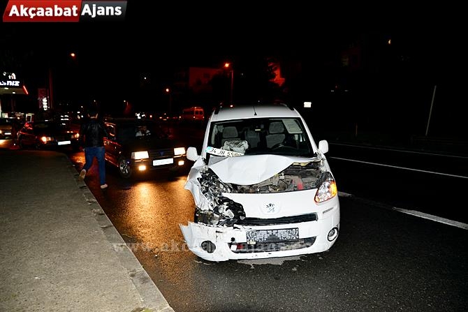 Akçaabat'ta Feci Kaza 1 Ölü 9 Yaralı 8