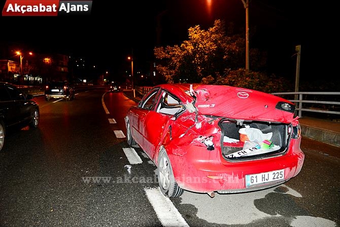 Akçaabat'ta Feci Kaza 1 Ölü 9 Yaralı 9