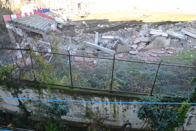 Fatih Stadı Yıkıldı 2