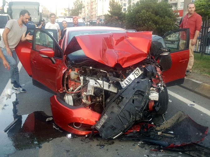 Yine Yaya Geçidi Yine Kaza 4