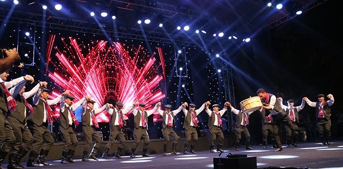 Festivale Muhteşem Final 1
