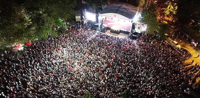 Festivale Muhteşem Final 16