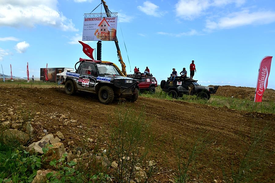 OFF-ROAD Nefes Kesti 18