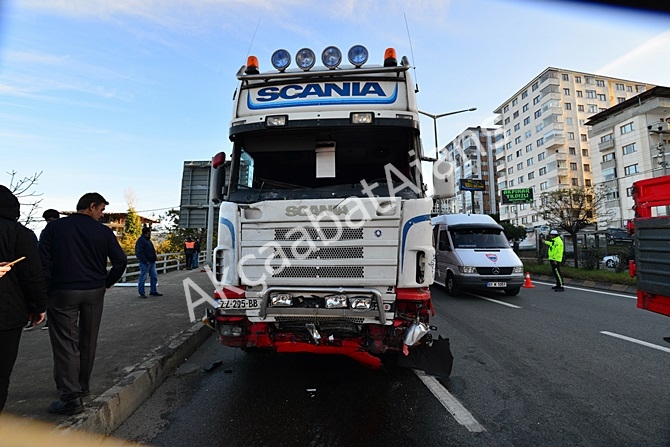 Akçaabat'ta Feci Kaza 13