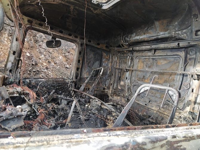 Gümüşhane'de Kamyon Yandı 24