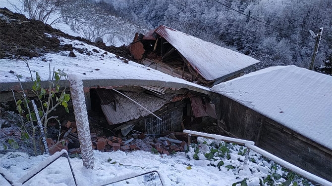 Akçaabat'ta Heyelan 2