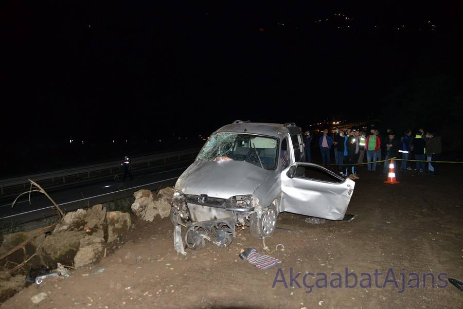 Akçaabat'ta Kaza 1 Ölü 12