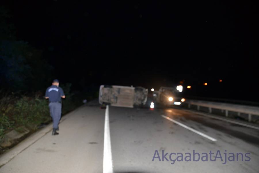 Akçaabat'ta Kaza 1 Ölü 14