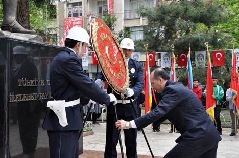 19 MAYIS'I KUTLADIK 1