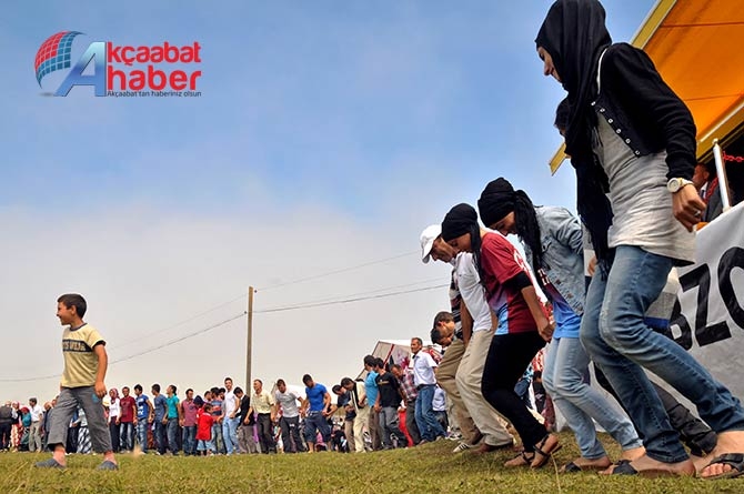 Akçaabat Kurtdüzü Yayla Şenliği yapıldı. 2