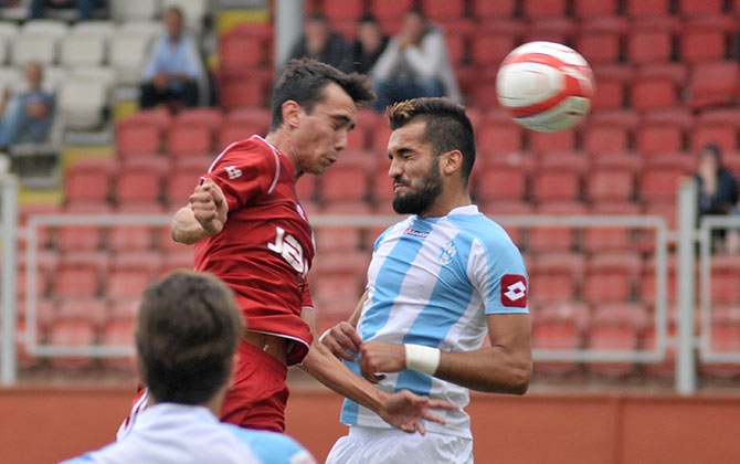 Akçaabat FK Tekirova Belediyespor'u 2-0 mağlup etti. 2