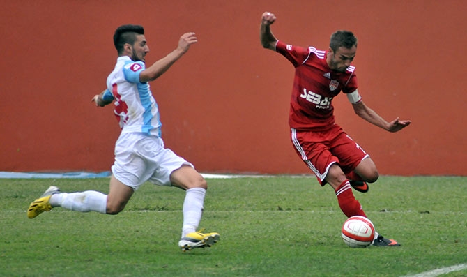 Akçaabat FK Tekirova Belediyespor'u 2-0 mağlup etti. 7
