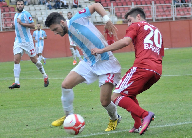 Akçaabat FK Tekirova Belediyespor'u 2-0 mağlup etti. 9