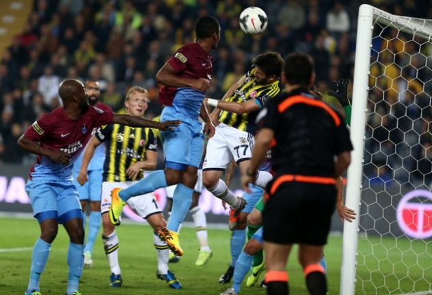 Trabzonspor FB'ye Dur dedi 16