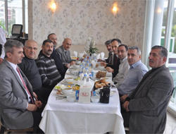 Gazetecileri Ağırladı