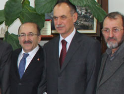 Başkan Umreden Döndü