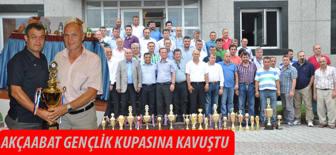 Akçaabat Gençlik Kupasına Kavuştu.