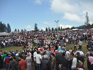 Işıklar Kayabaşı Karaabdal Yayla Şenliği Yapıldı