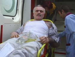2 Kişi Düşerek yaralandı.