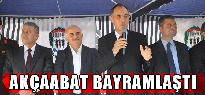 Akçaabat'ta Bayramlaşma Törenine Kimler katıldı.