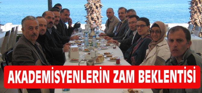 Akademisyenlerin Zam Beklentisi