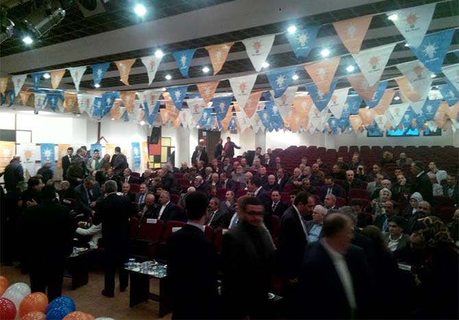 Trabzon Ak Parti’nin 17. İlçe kongresi olan Akçaabat İlçe kongresi Kültürpark’da gerçekleştirildi.