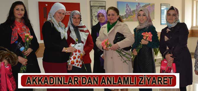 Akkadınlar'dan Anlamlı Ziyaret