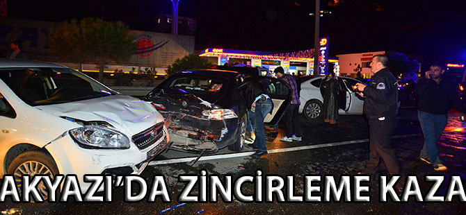 Akyazı'da Trafik Kazası Foto Galeri