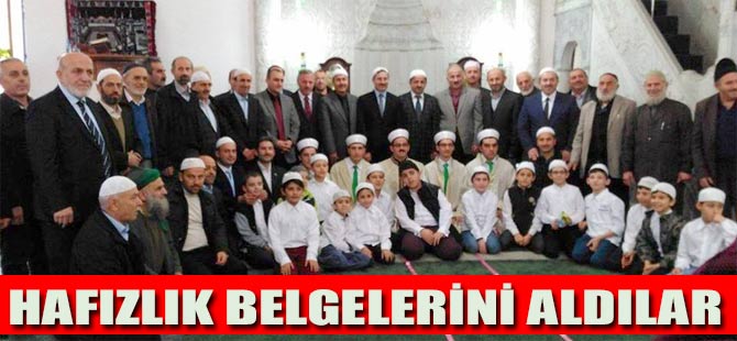 Hafızlık Belgelerini Aldılar