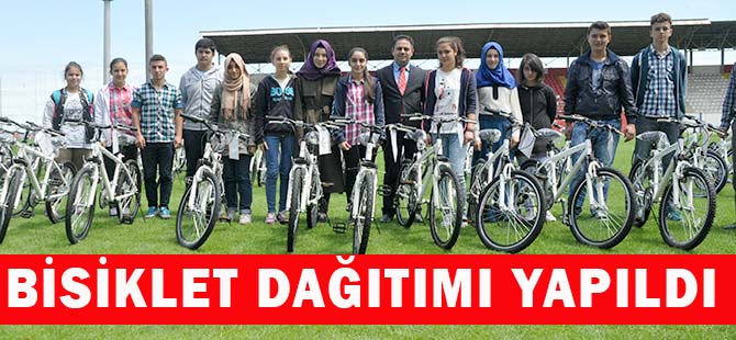 Akçaabat'ta Bisiklet Dağıtımı Yapıldı