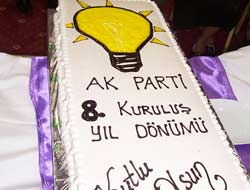 Ak Parti’de kuruluş coşkusu