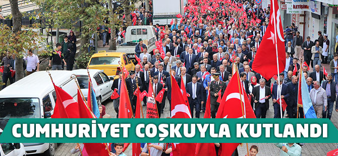 Cumhuriyet Bayramı Akçaabat’ta Coşkuyla Kutlandı