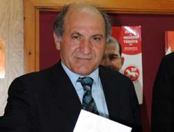 Salih Zeki Kolaylı ilçe Başkanı