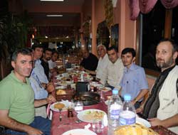 Geleneği Sürdürdü