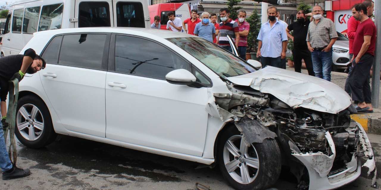 Kaza Ucuz Atlatıldı