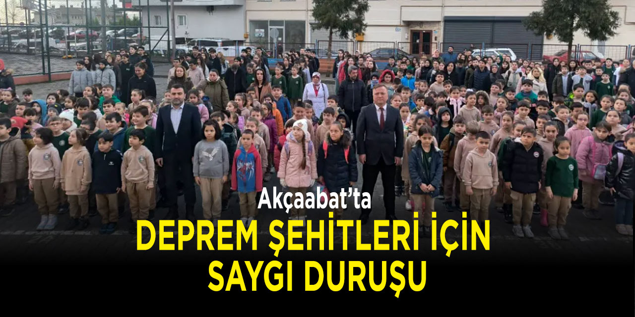 Deprem Şehitleri İçin Saygı Duruşu