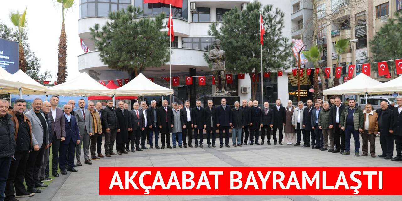 Başkan Ekim, Bayramlaşma Töreninde Hemşehrileriyle Buluştu