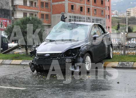 Söğütlü'de Kaza 1 Yaralı