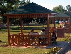 Yeni Mahalleye park