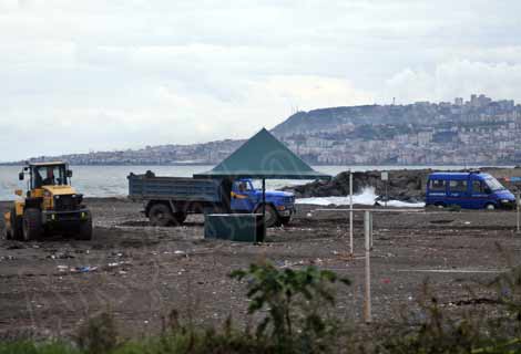 Sahilden Kaçak Kuma Jandarma Engeli