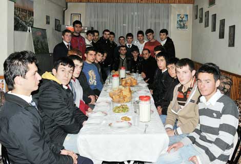 Gençler Ülkü Ocağında Buluştu