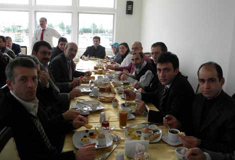 Cumur'dan Açıklamalar