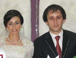 Bayram Oğlunu Evlendirdi